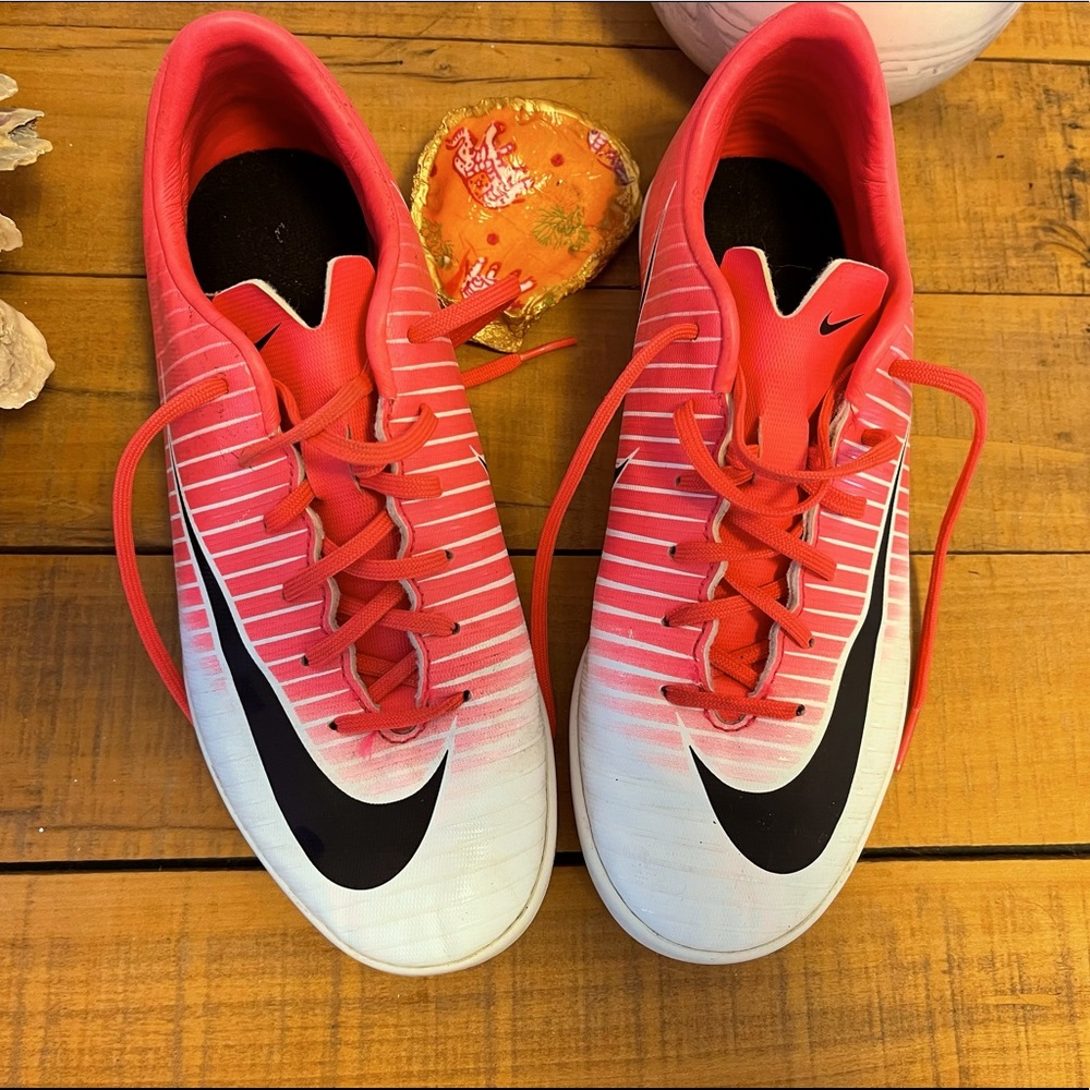 Indoor girls soccer flats